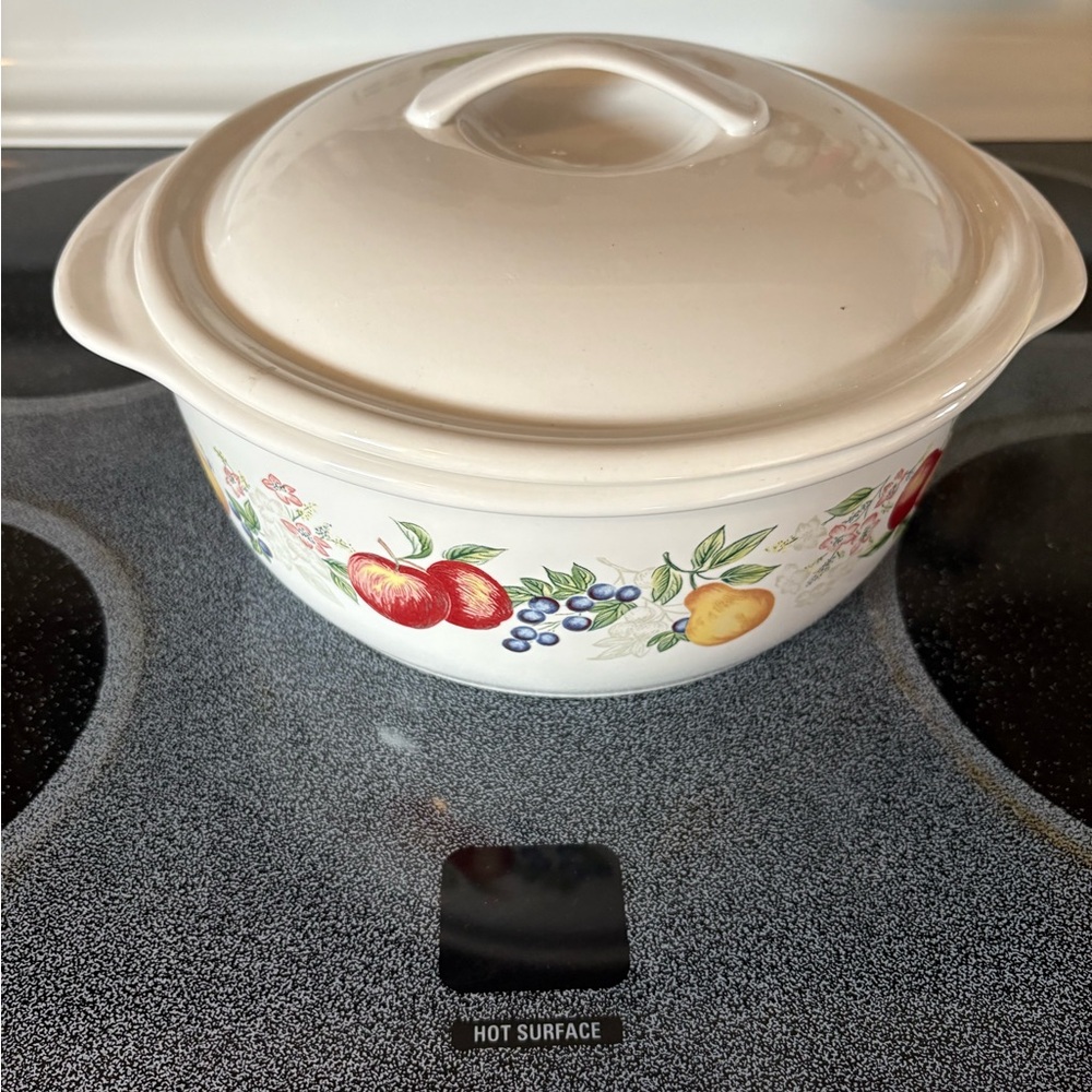 Corelle Coordinates Stoneware Covered Casserole Dish “Chutney” Pattern-2.5 Qt.